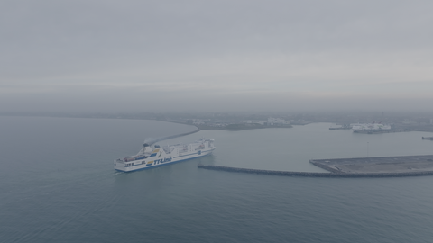 ferry-trelleborg-port